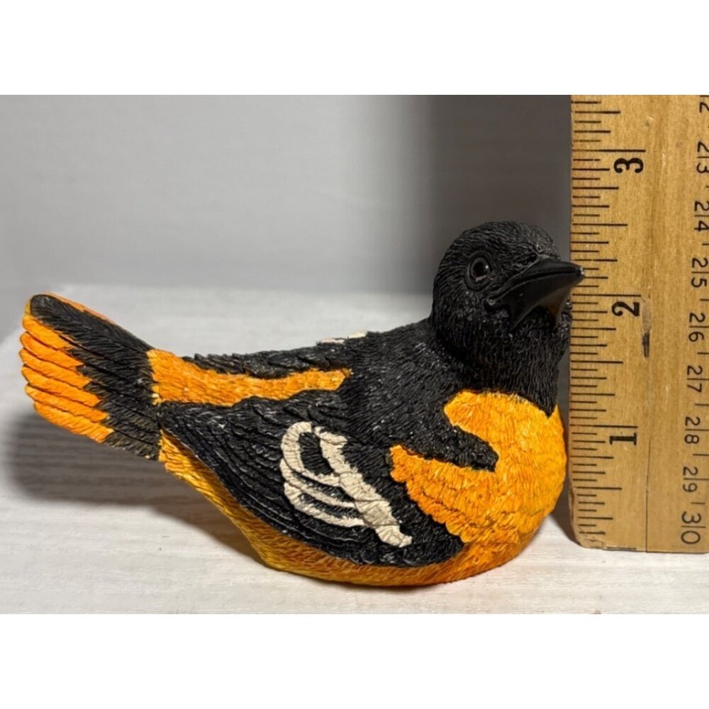 Baltimore Oriole Bird Figurine Realistic 4" Long 2.5" Tall Handcrafted Resin - Picture 8 of 9